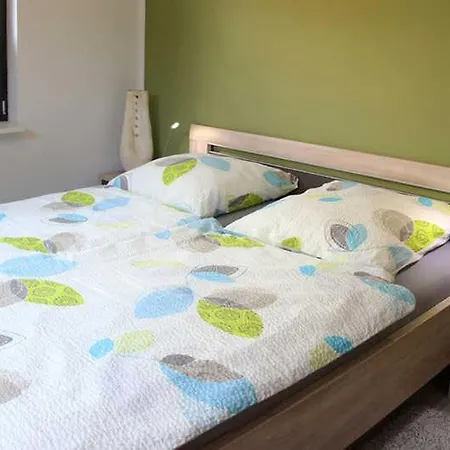 Luise Urlaubslust * تراسينهيد